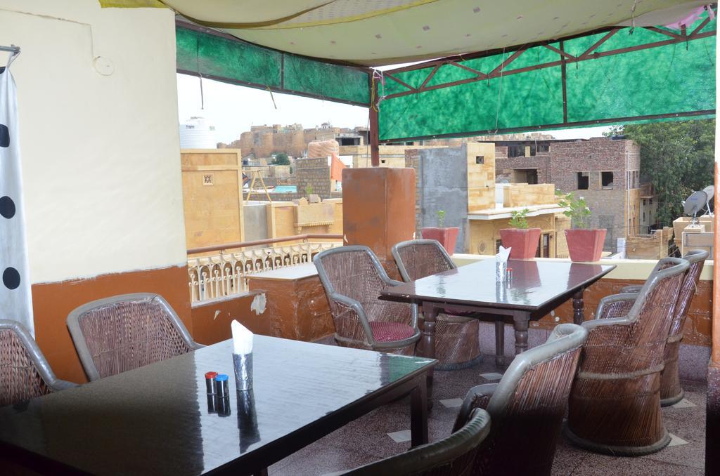 Ratan Hostel Jaisalmer Exterior photo